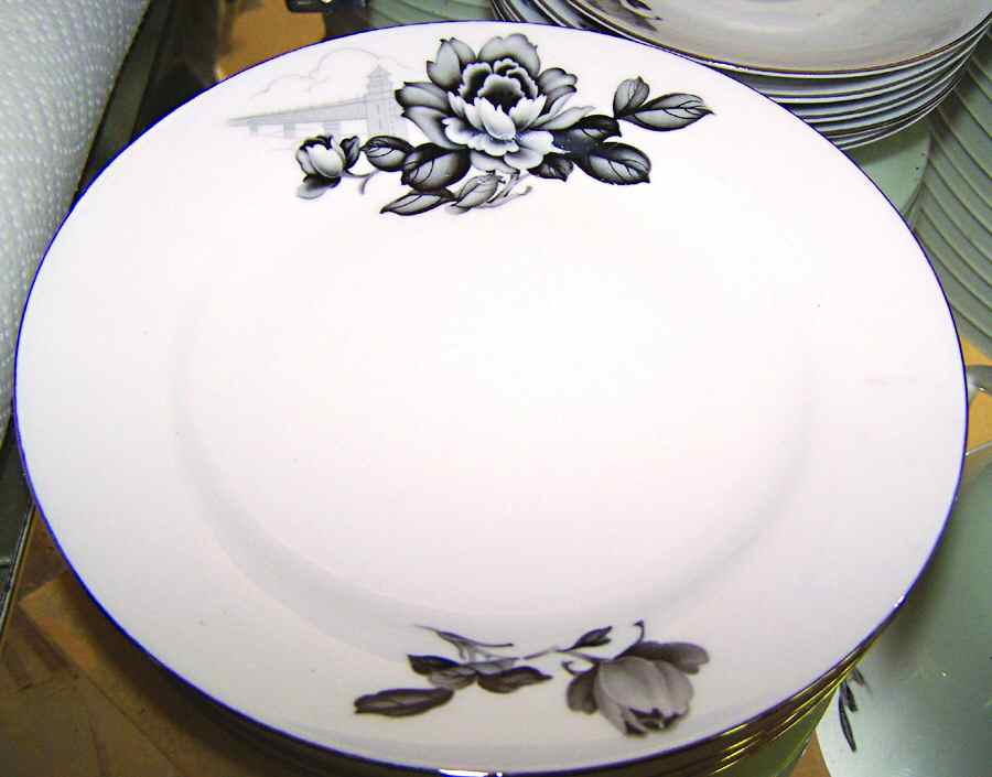 CX320 Salad Plate by China (Made in China)-1