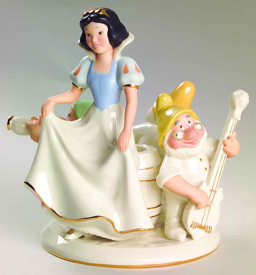 Snow White Figural Candlestick by Lenox-1