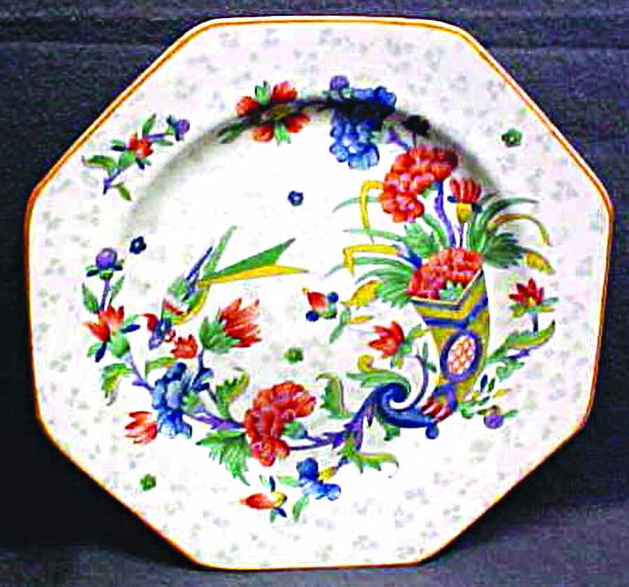 CRD190 Dinner Plate by Crown Ducal-1