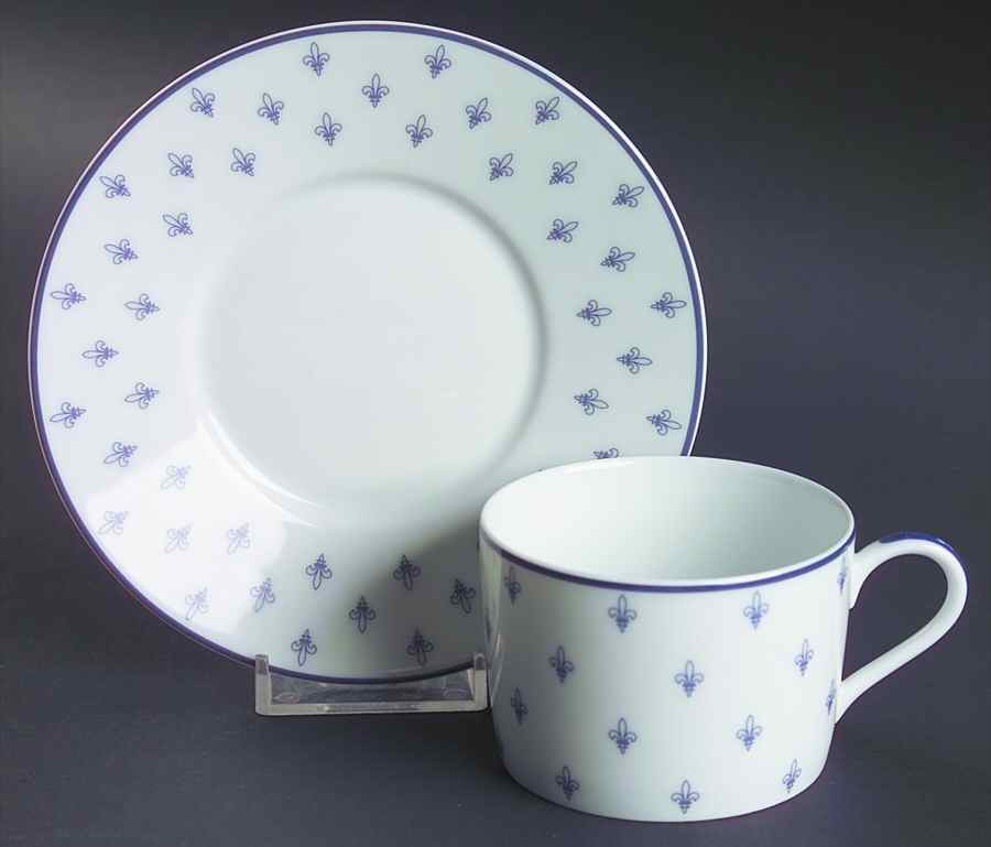 Fleur de Lys (Chateaux Bleus) Flat Cup & Saucer Set by Charles Field Haviland-1