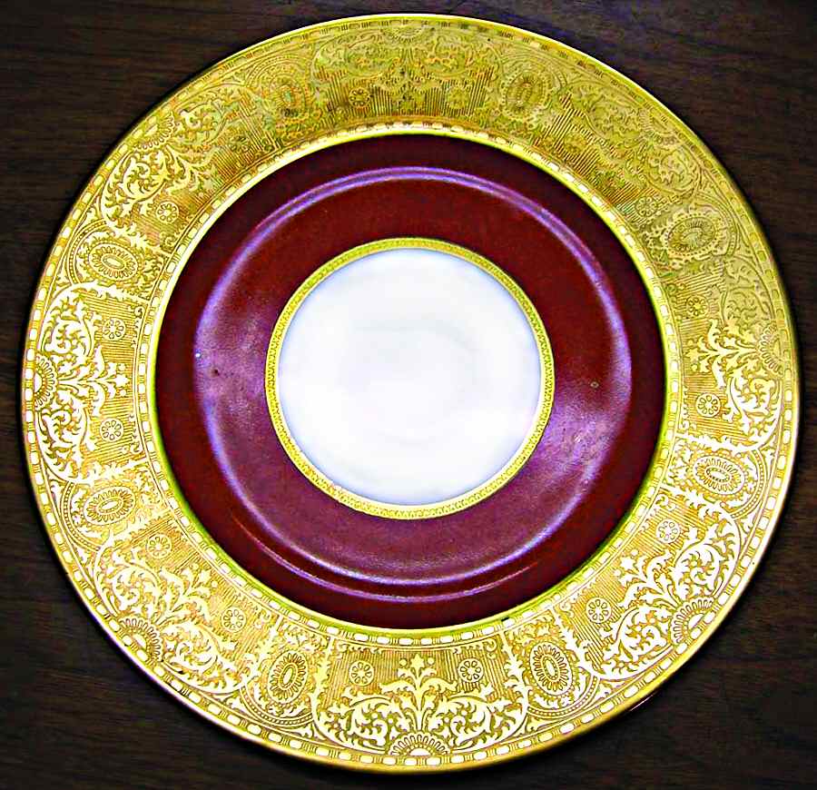 CRS136 (Maroon Band) Dinner Plate by Crown Staffordshire-1
