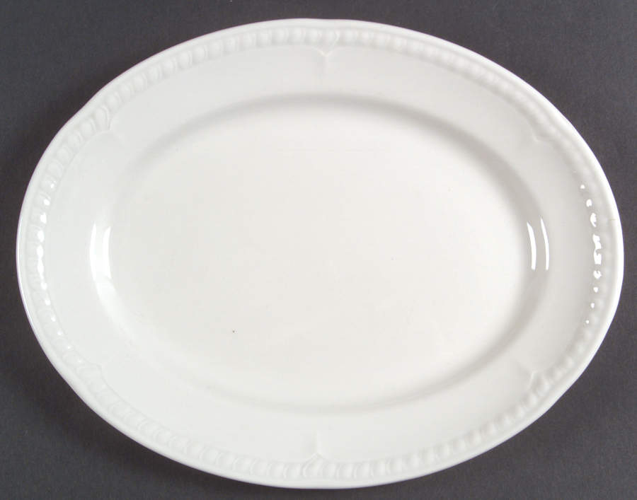 Buckingham 10" Oval Serving Platter by Churchill-1