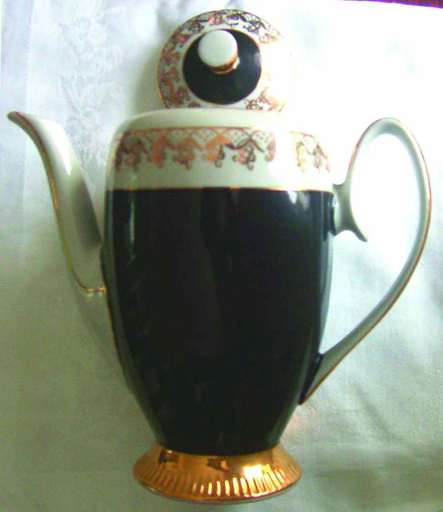 14413 Coffee Pot & Lid by Chodziez-Poland-1