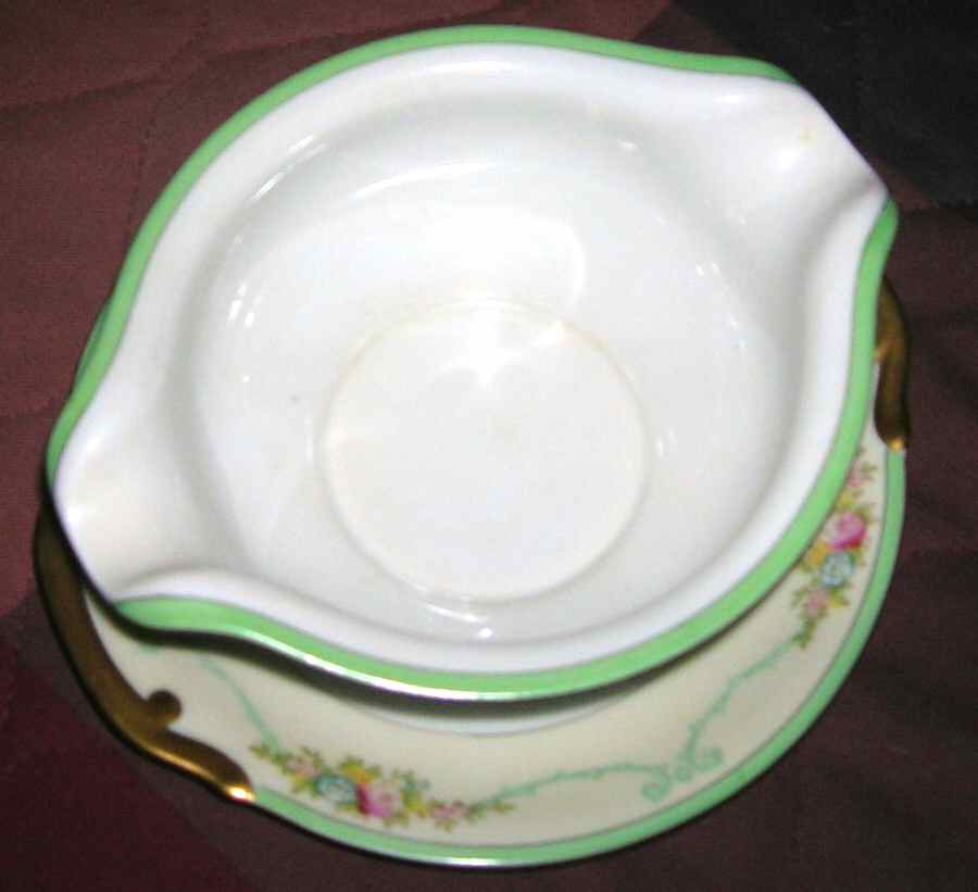 CEB103 Gravy Boat with Attached Underplate by Celebrate-1