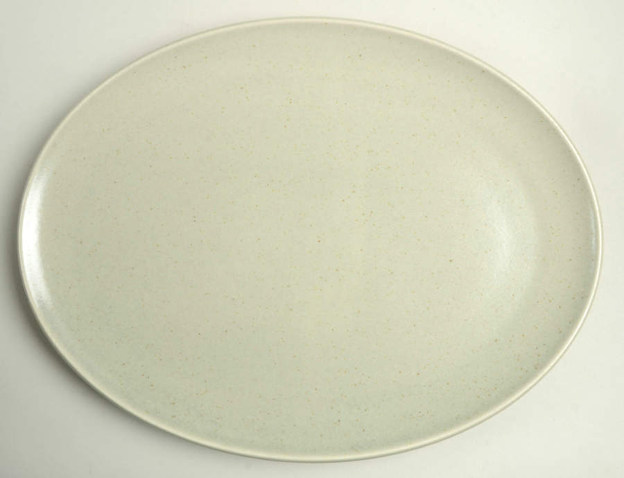 Cargo Fatigue (Medium Green) 15" Oval Serving Platter by Calvin Klein-1
