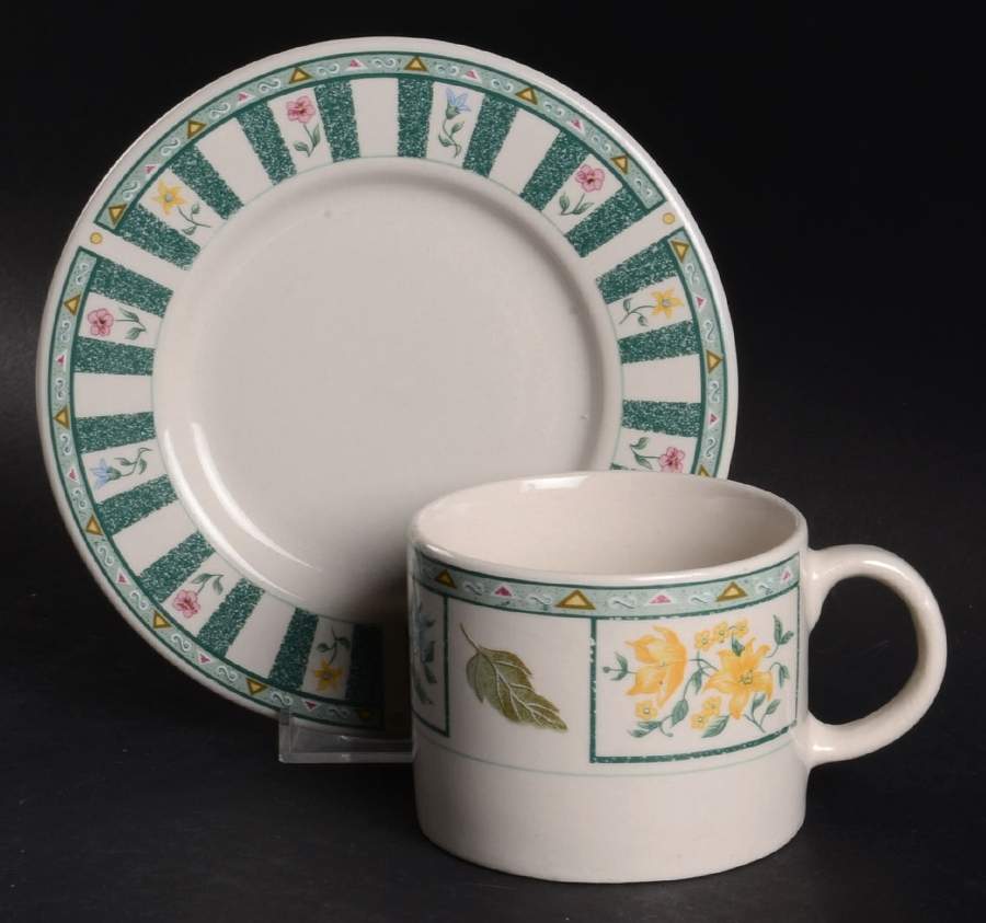 Chelsea Square Flat Cup & Saucer Set by The Cellar (China)-1