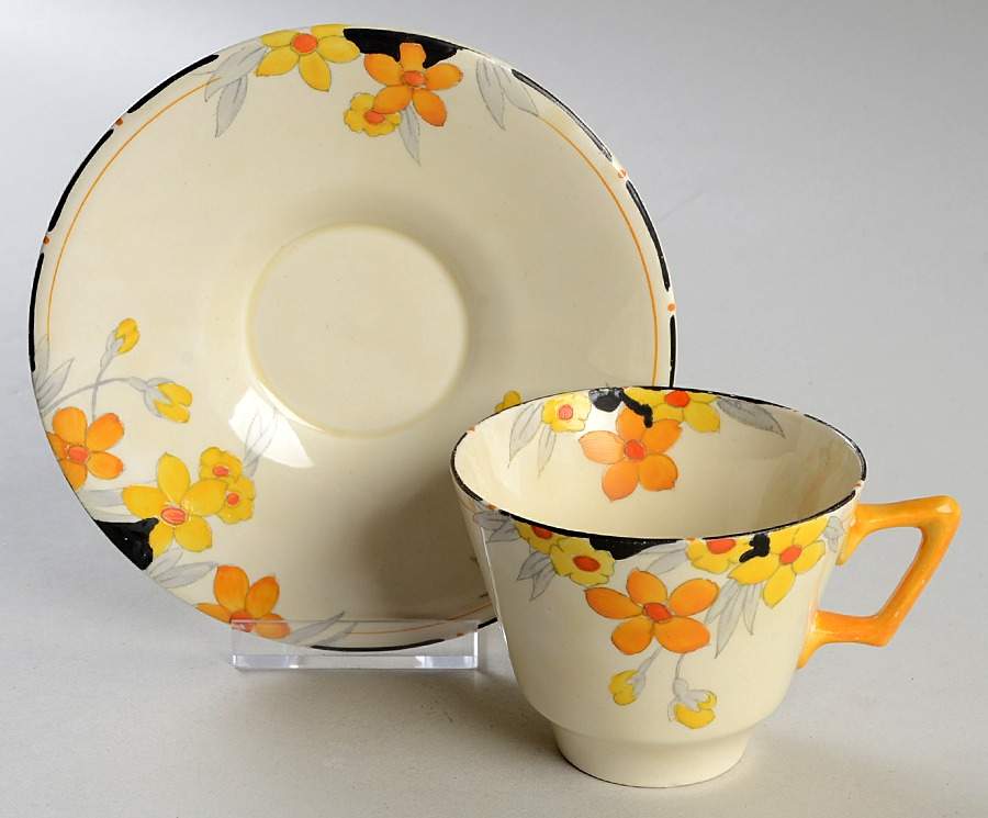 Sunburst Footed Cup & Saucer Set by Crown Ducal-1