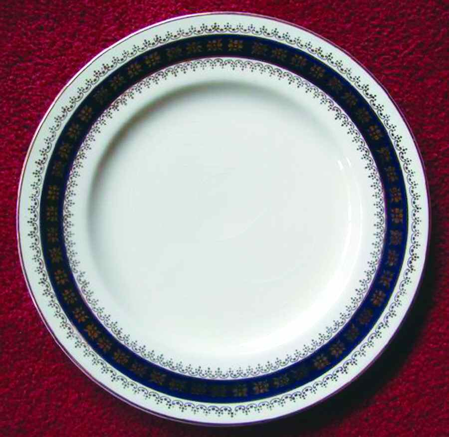 CRD193 Dinner Plate by Crown Ducal-1