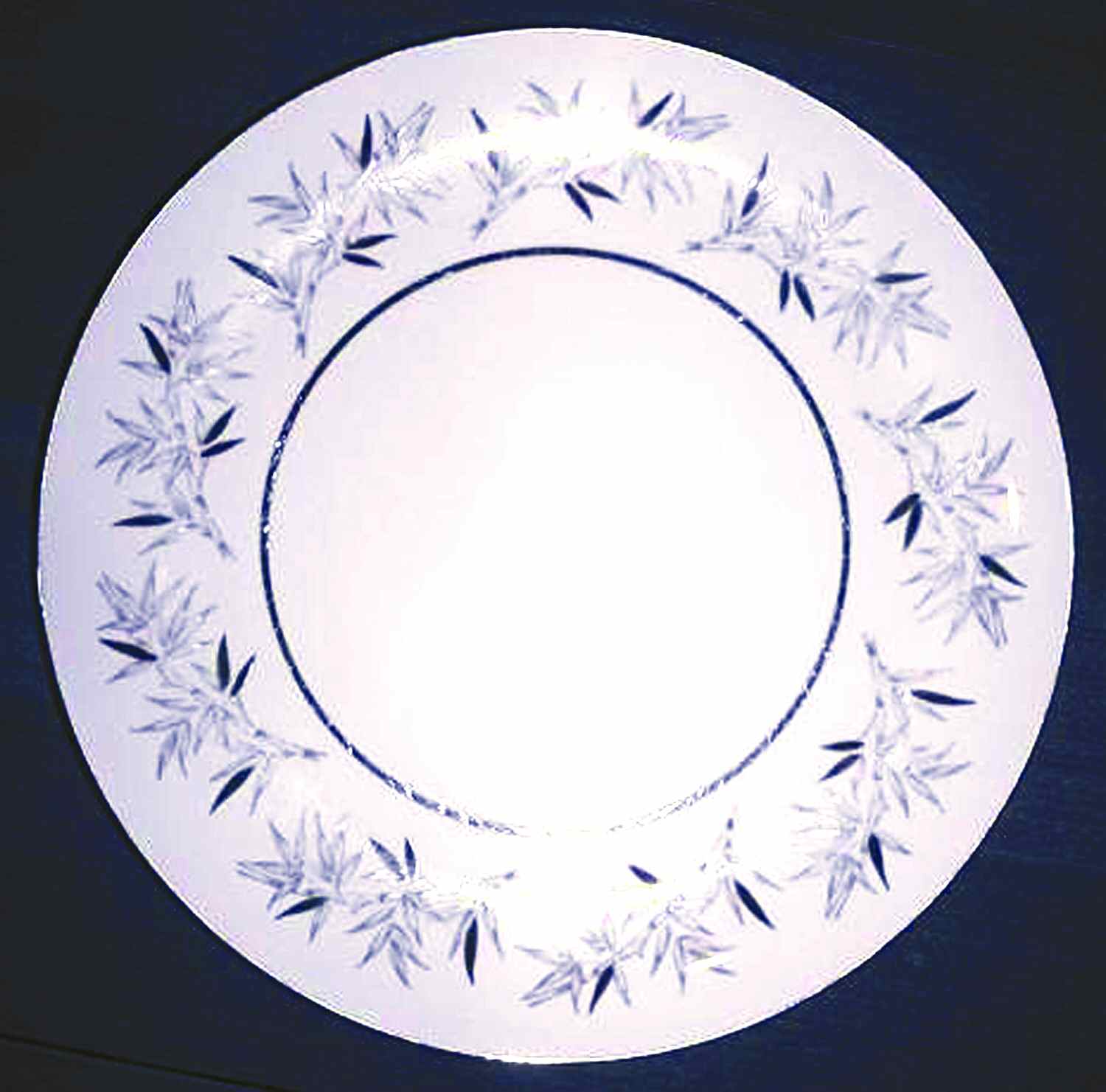 COW16 Dinner Plate by Crown China (Japan)-1