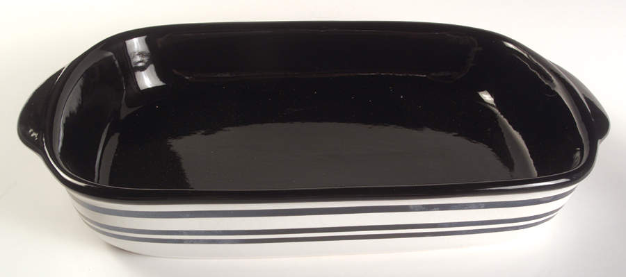 Classic Cafe Black 15" Rectangular Roaster by Corning Corelle-1