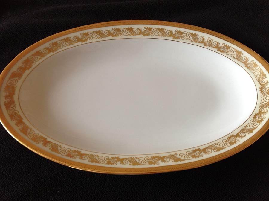 CHF1311 14" Oval Serving Platter by Charles Field Haviland-1