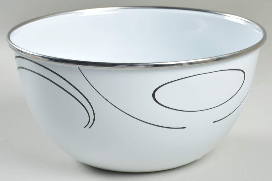 Simple Lines (Corelle) 8 3/4" Metal Bowl by Corning Corelle-1