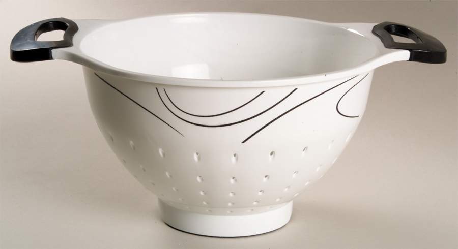 Simple Lines (Corelle) Melamine Colander by Corning Corelle-1