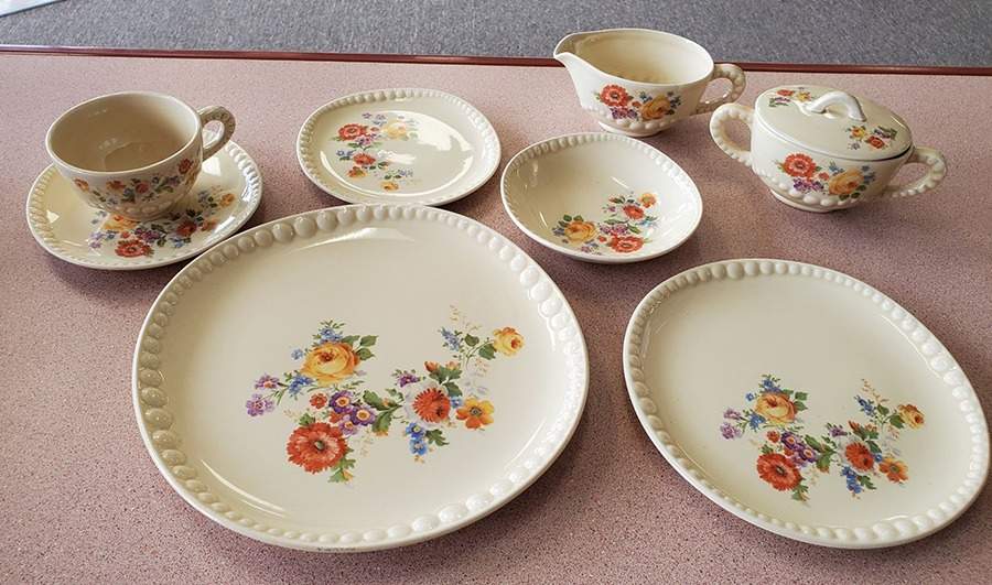 CRO311 Dinner Plate by Crooksville-1