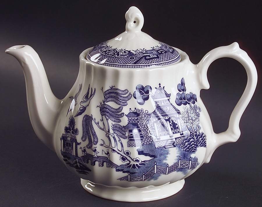Blue Willow (Swirl, Columbia, Malaysia, England) Teapot & Lid by Churchill-1