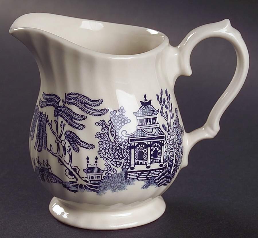 Blue Willow (Swirl, Columbia, Malaysia, England) Creamer by Churchill-1