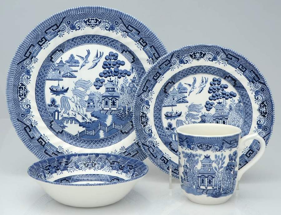 Blue Willow (Swirl, Columbia, Malaysia, England) 16 Piece Set by Churchill-1