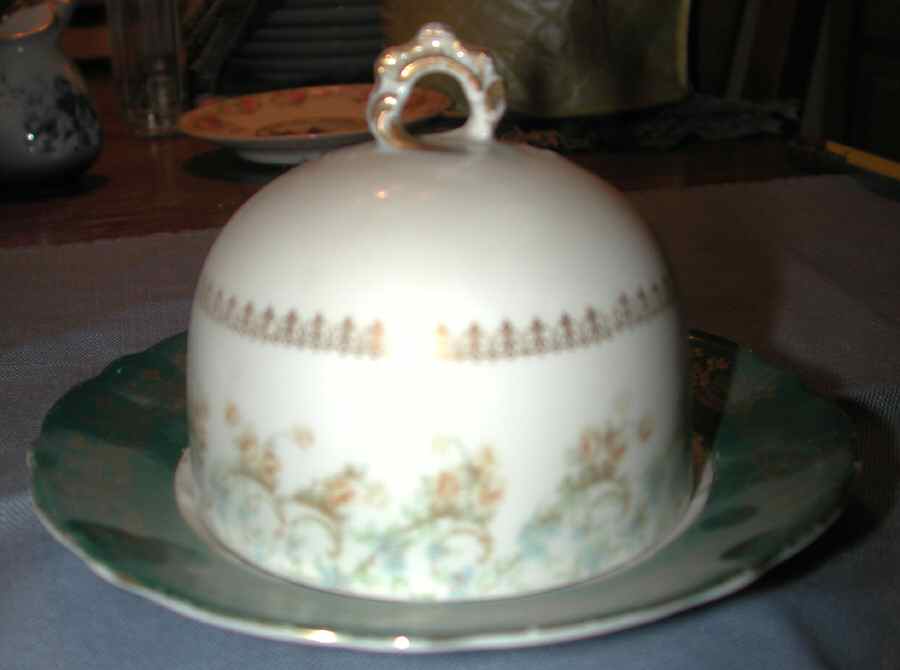 16923 Round Covered Butter by Carl Tielsch-1