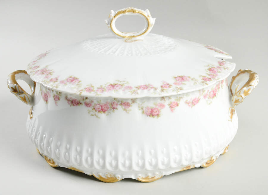 Schleiger 195-3 Tureen &  Lid by Charles Field Haviland-1