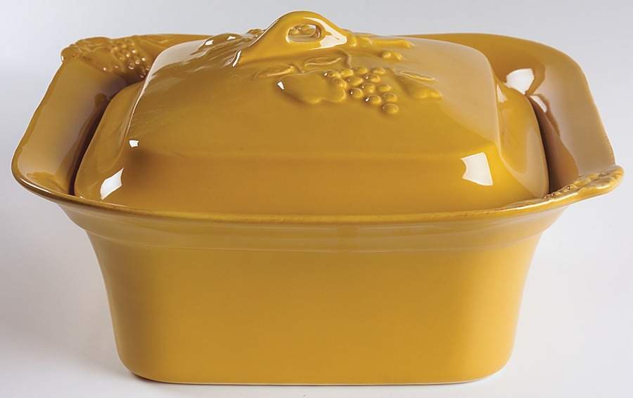 Madeira Harvest (Honey) 2 Quart Square Casserole with Ceramic Lid by Casafina-1