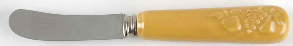 Madeira Harvest (Honey) Canape Spreader by Casafina-1