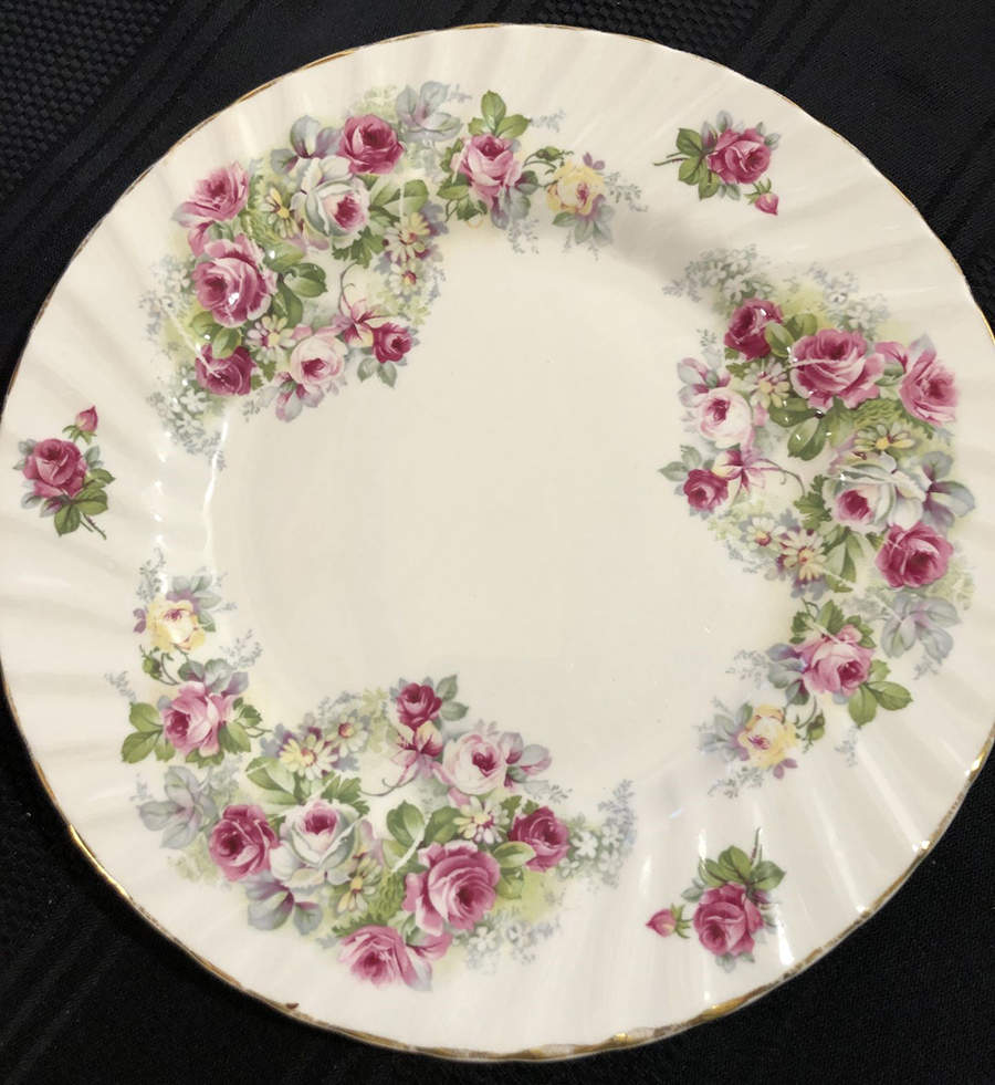 CVI4 Dinner Plate by Crown Victorian-1