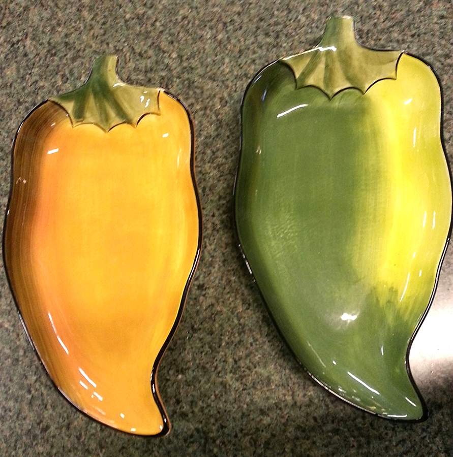 La Mesa 13" Figural Platter by Clay Art-1