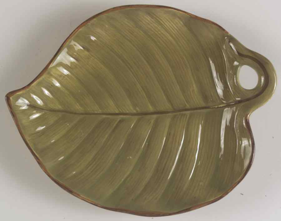 Amazon 9" Leaf Dish by Certified International-1