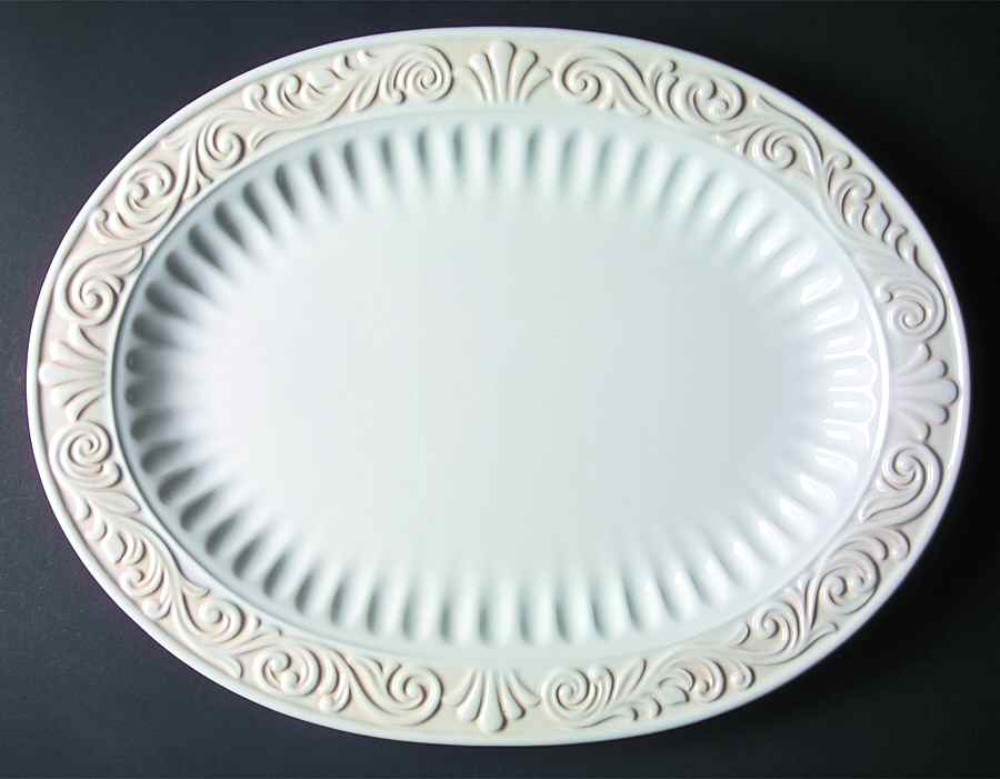 Essex 18" Oval Serving Platter by Certified International-1