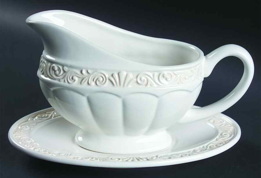 Essex Gravy Boat & Underplate by Certified International-1