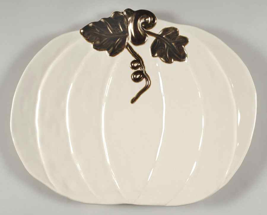 Embassy Harvest 15" Sculpted Oval Serving Platter by Certified International-1