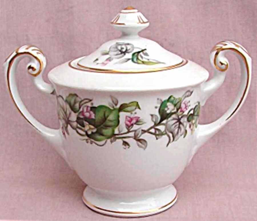 242 Sugar Bowl & Lid by Craftsman (Japan)-1