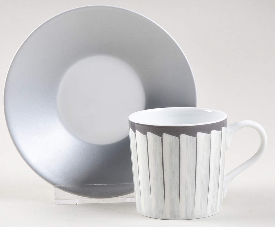 Swing Flat Demitasse Cup & Saucer Set by Jean Louis Coquet-1