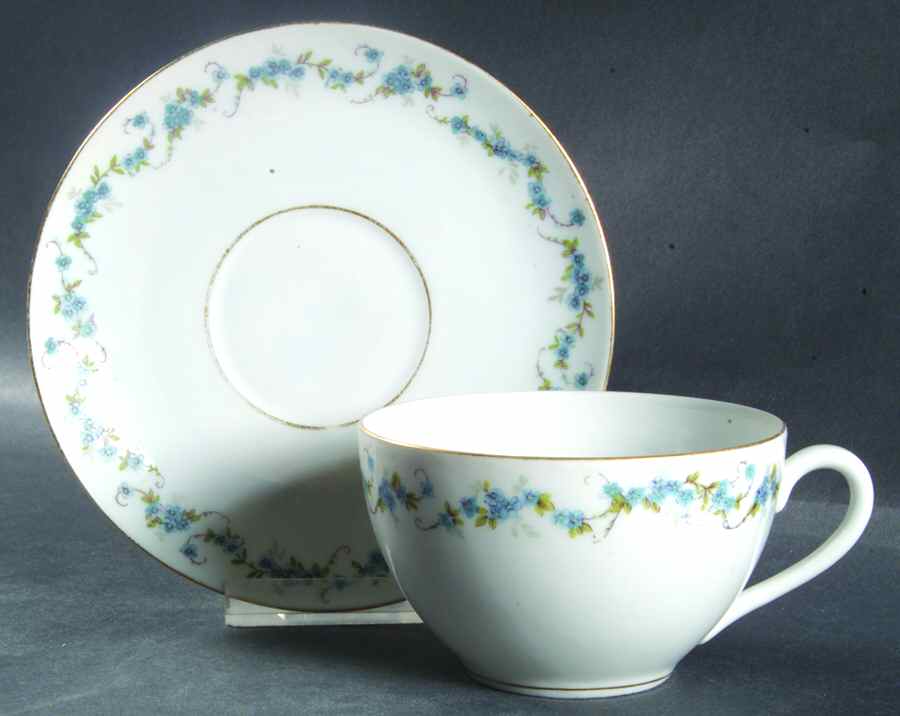 3248 (Smooth) Flat Cup & Saucer Set by Carlsbad-1