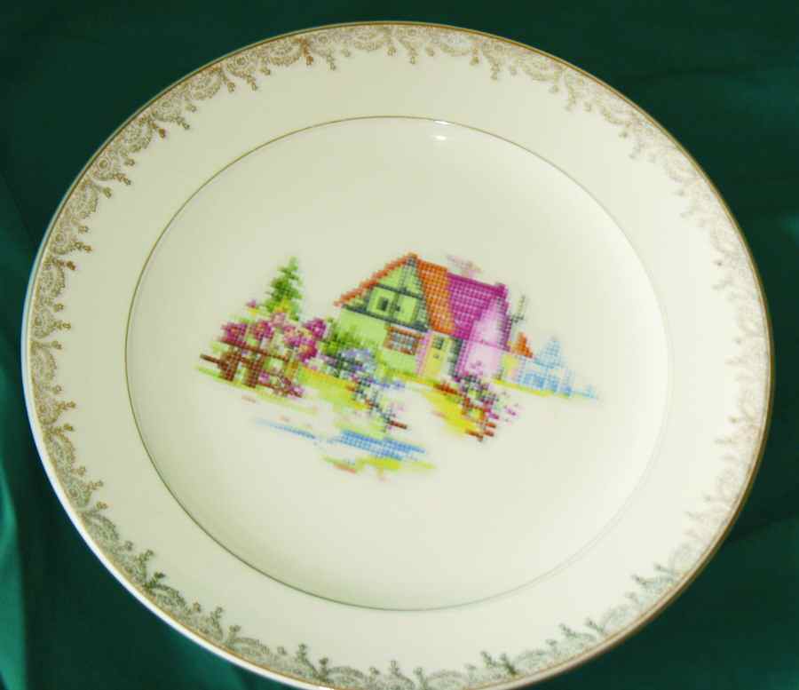 CRO313 Dinner Plate by Crooksville-1