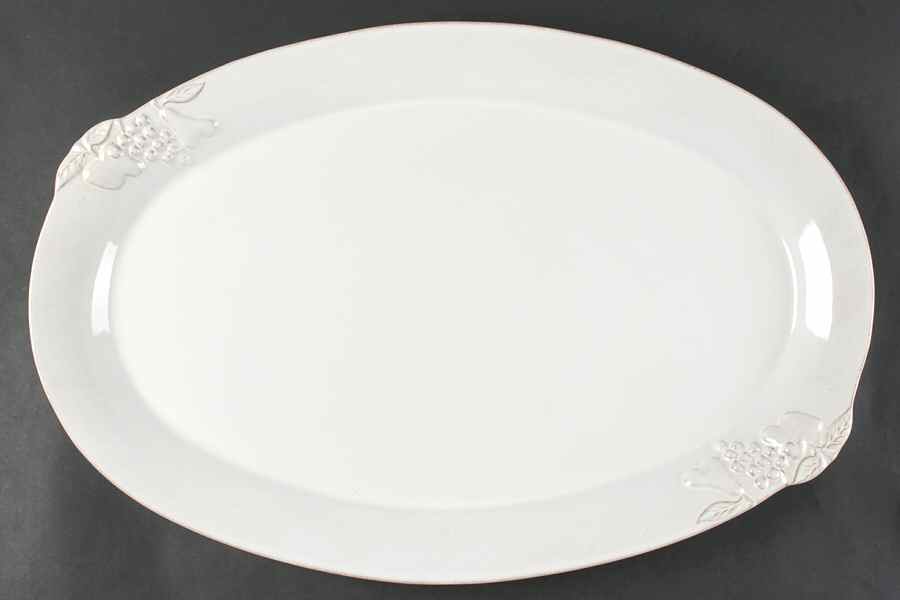 Madeira Harvest (White) 21" Oval Serving Platter by Casafina-1
