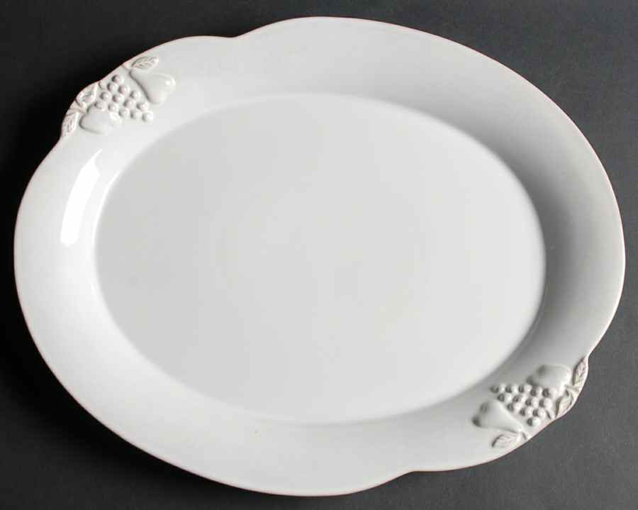 Madeira Harvest (White) 15" Oval Serving Platter by Casafina-1