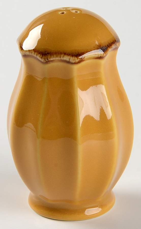 Autumn Waves Honey (Yellow) Pepper Shaker by Casafina-1