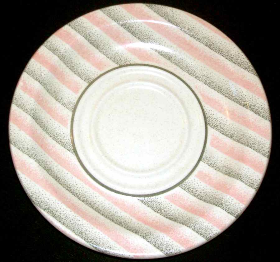 Gemini Saucer by Churchill-1