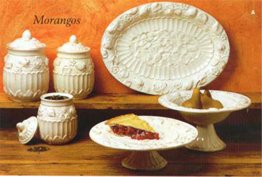 Morangos Beige 16" Oval Serving Platter by Casafina-1
