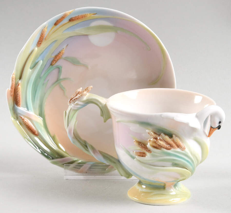 Southern Splendor Swan Cup & Saucer Set - Boxed by Franz Collection-1