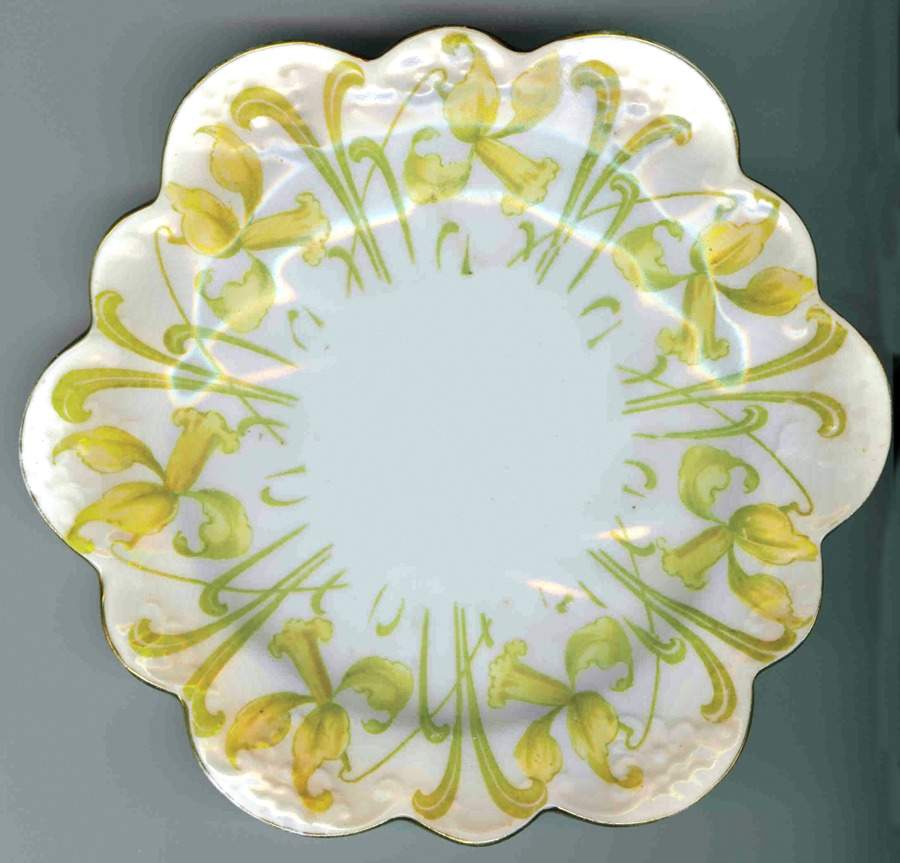 3410 Saucer by Chapman's (England)-1