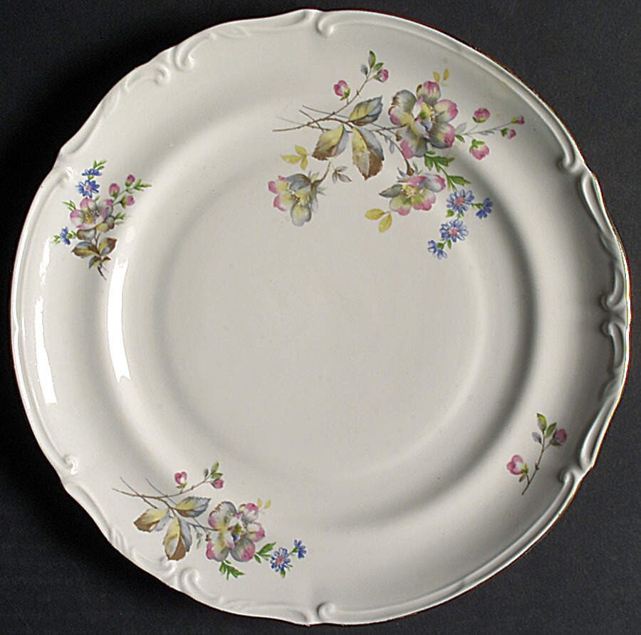 Margaret Dinner Plate by Chodziez-Poland-1