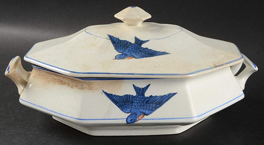 CPA13 Octagonal Covered Vegetable by Colonial Pottery (USA)-1