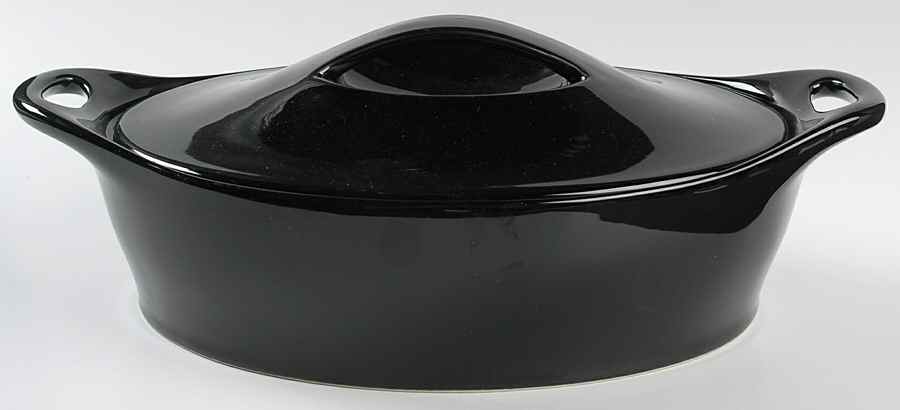 Creations Onyx 2 Quart Oval Covered Casserole by Corning Corelle-1