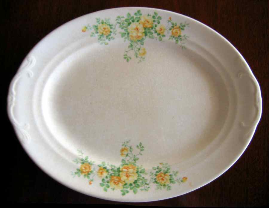 CIV16 16" Oval Serving Platter by Crown Ivory-1