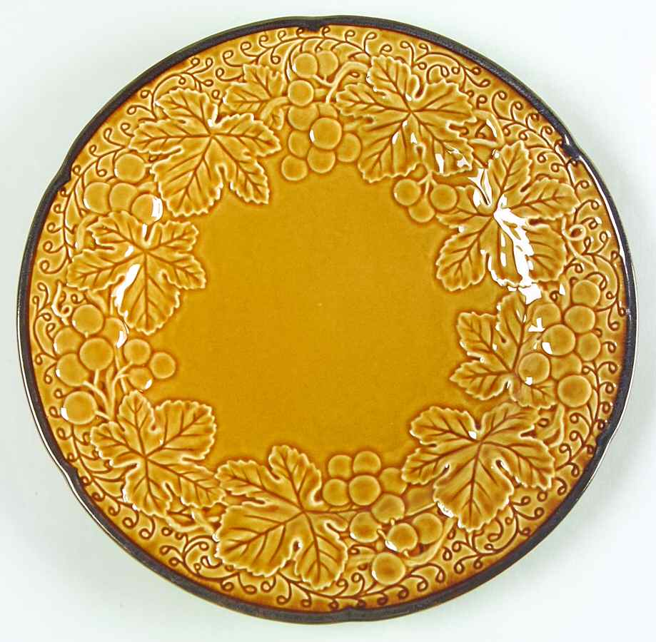 Bordeaux Gold Dinner Plate by Certified International-1