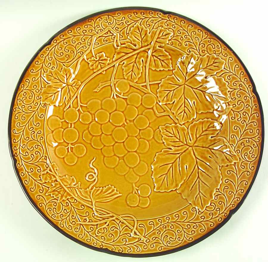 Bordeaux Gold 16" Chop Plate (Round Platter) by Certified International-1