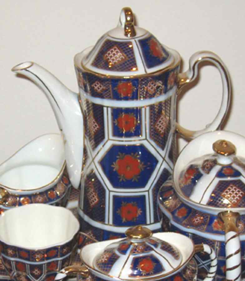 CX391 Coffee Pot & Lid by China (Made in China)-1