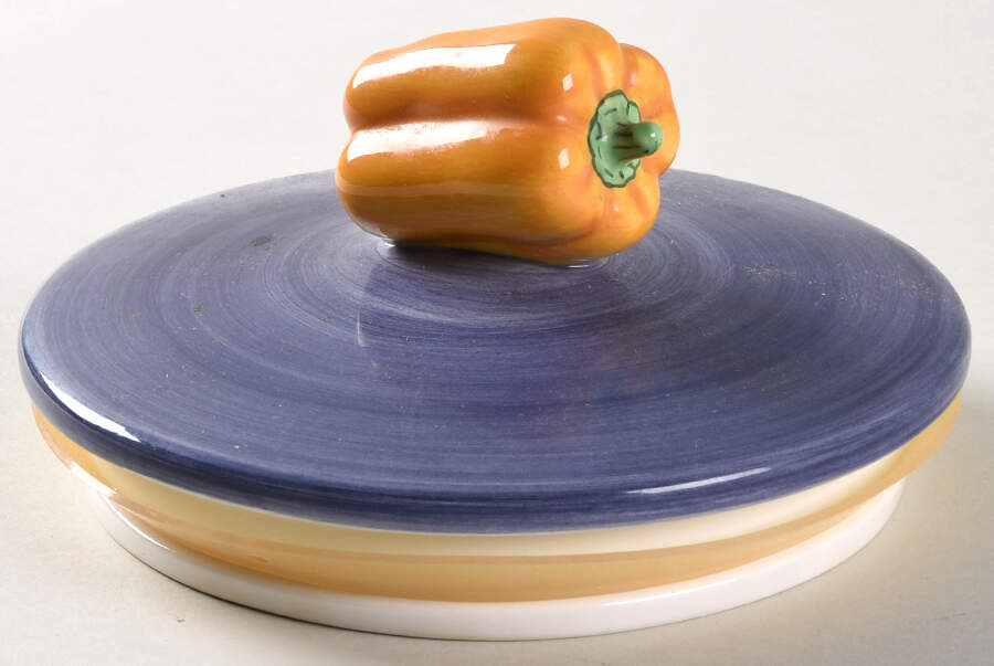Toscano Lid for Medium Canister by Clay Art-1